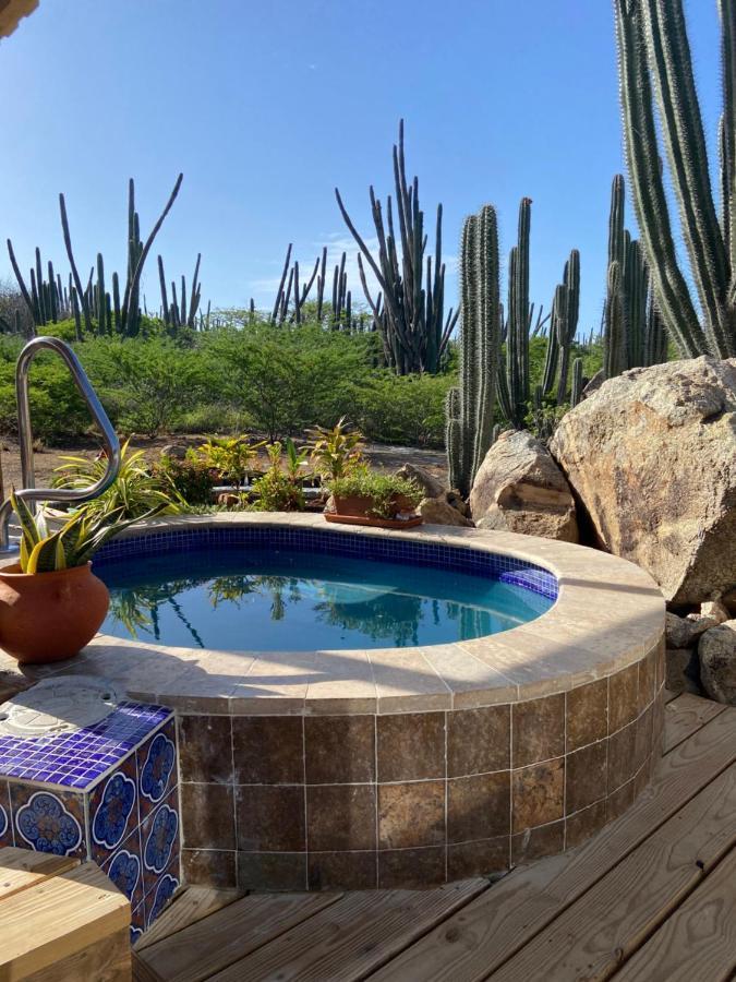 Cozy Studio With Private Spa オラニエスタッド エクステリア 写真