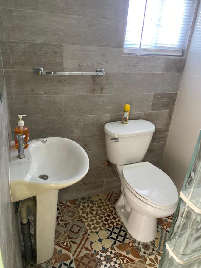 Cozy Studio With Private Spa オラニエスタッド エクステリア 写真