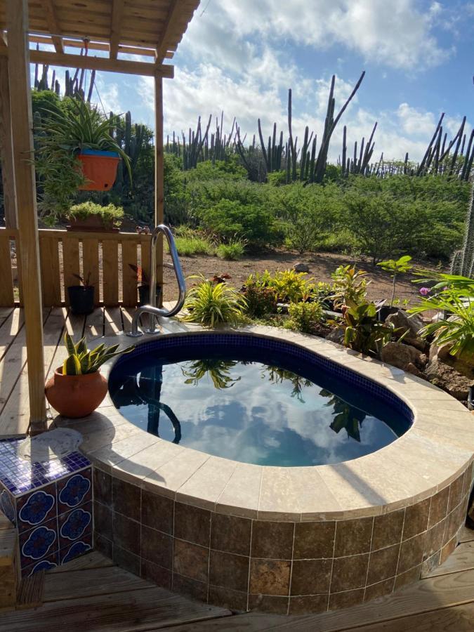 Cozy Studio With Private Spa オラニエスタッド エクステリア 写真